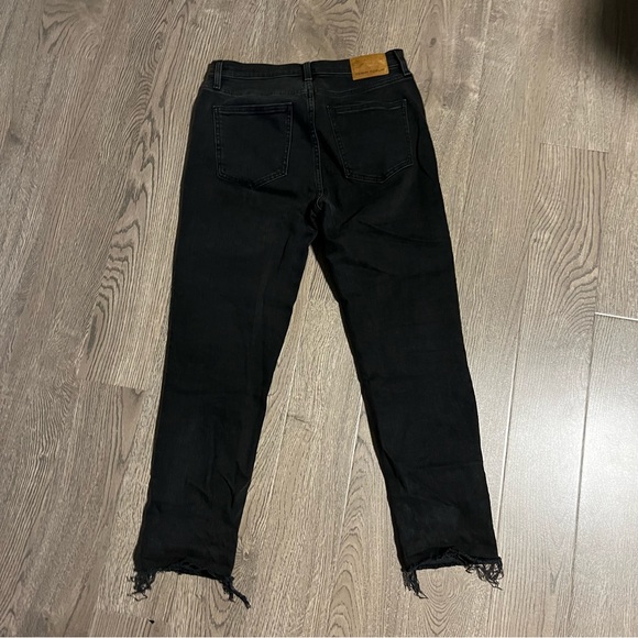 EUC Aritzia Jeans - Picture 2 of 3